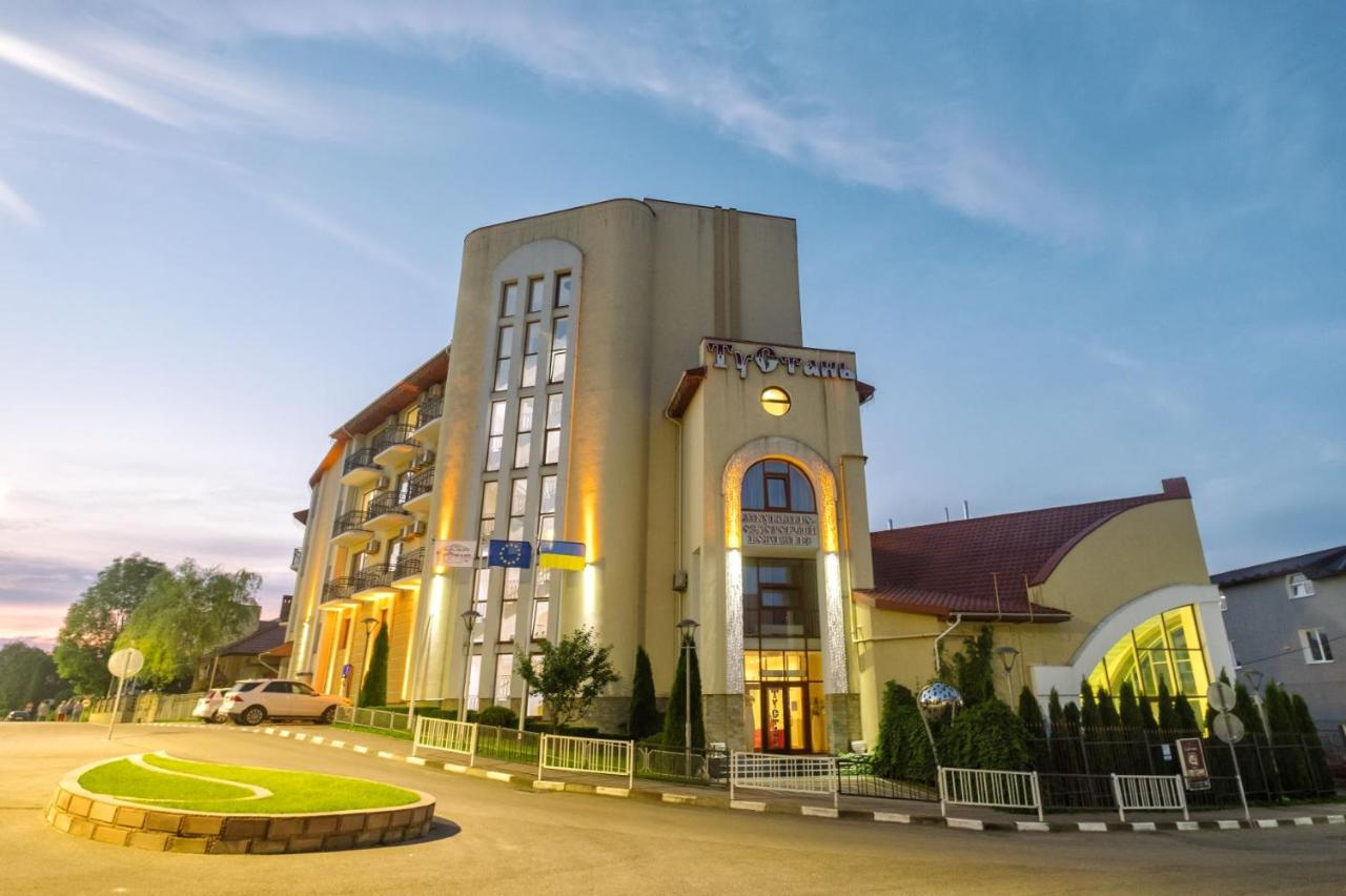 Тустань Східниця