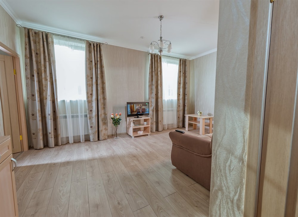 Готель «Богдан» Моршин Terrace suite - Фотографія 4