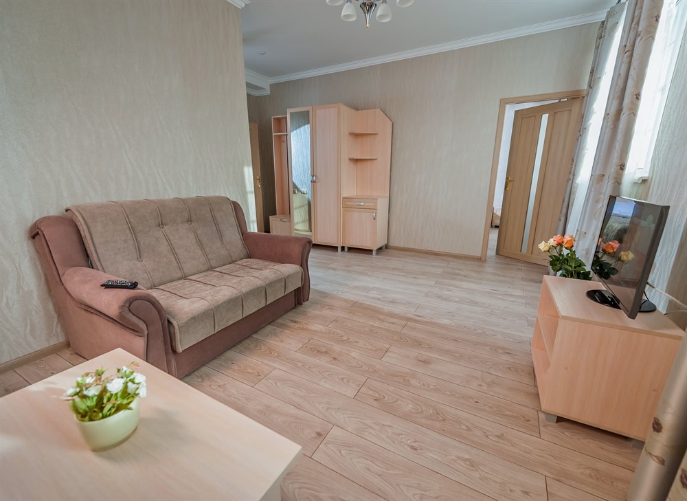 Готель «Богдан» Моршин Terrace suite - Фотографія 2