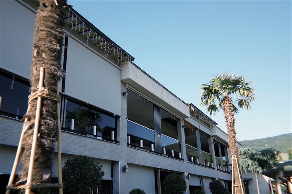 Готель IVORY Resort Виноградів - Фасад